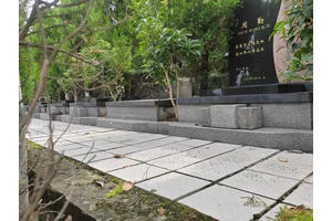 现代殡仪的安葬仪式